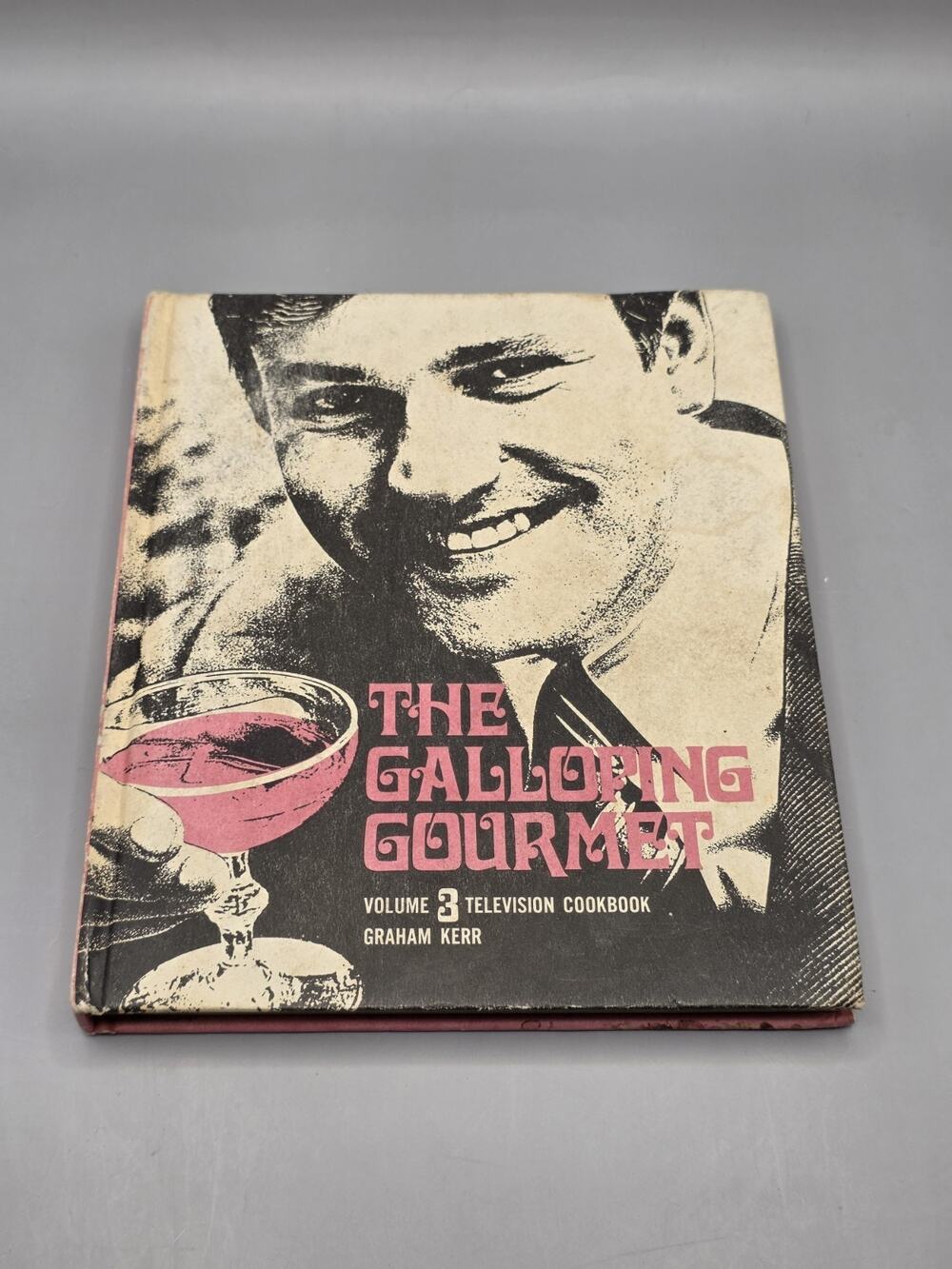 The Galloping Gourmet - Volume 3 Television Cookbook -Graham Kerr HC 1969